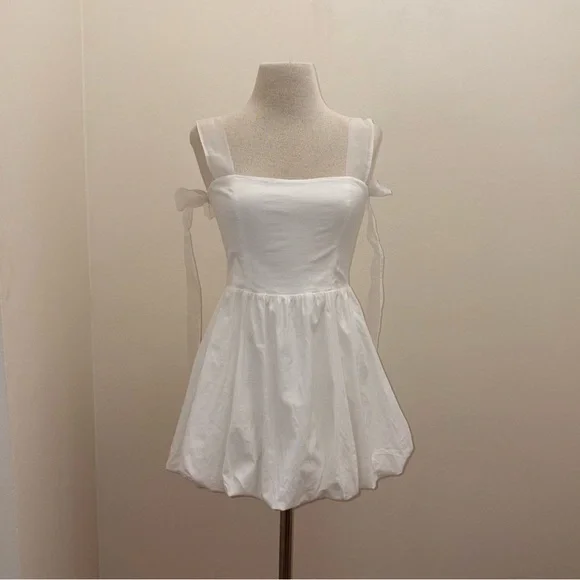 REFORMATION White Enza Square Ribbon Tie Strap Bubble Hem Minidress size 6 Small - Picture 2 of 16